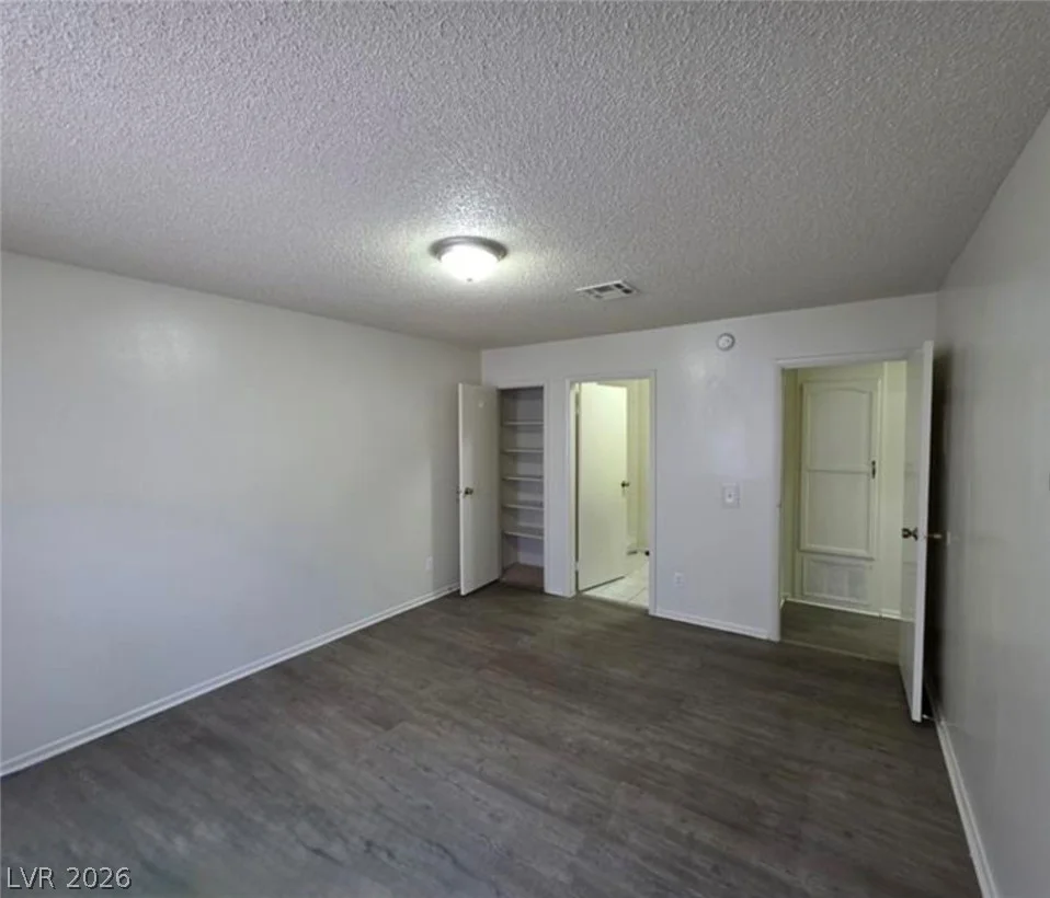 6671 Tropicana, Las Vegas, NV 89103