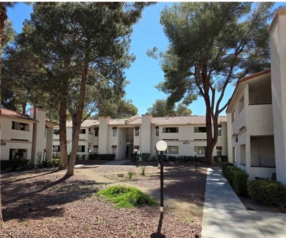 6671 Tropicana, Las Vegas, NV 89103