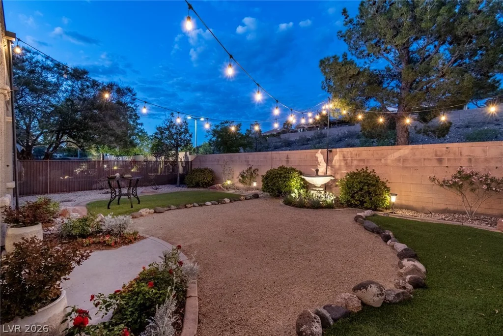 1686 Black Fox Canyon, Henderson, NV 89052