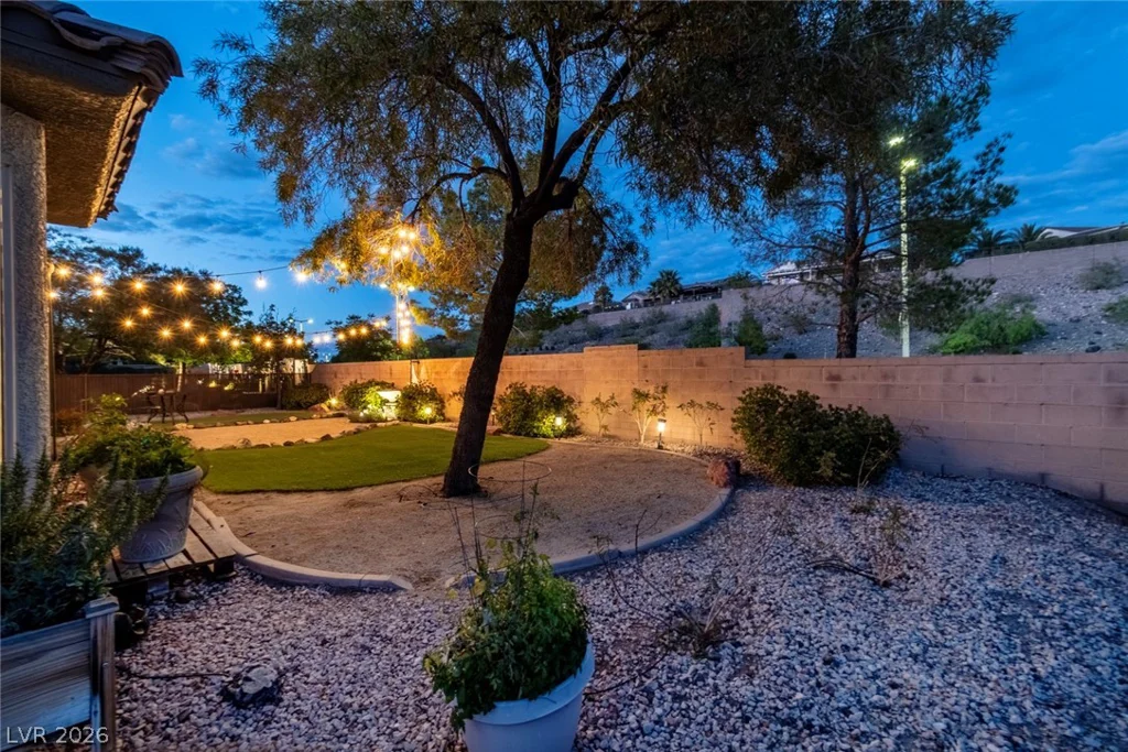1686 Black Fox Canyon, Henderson, NV 89052