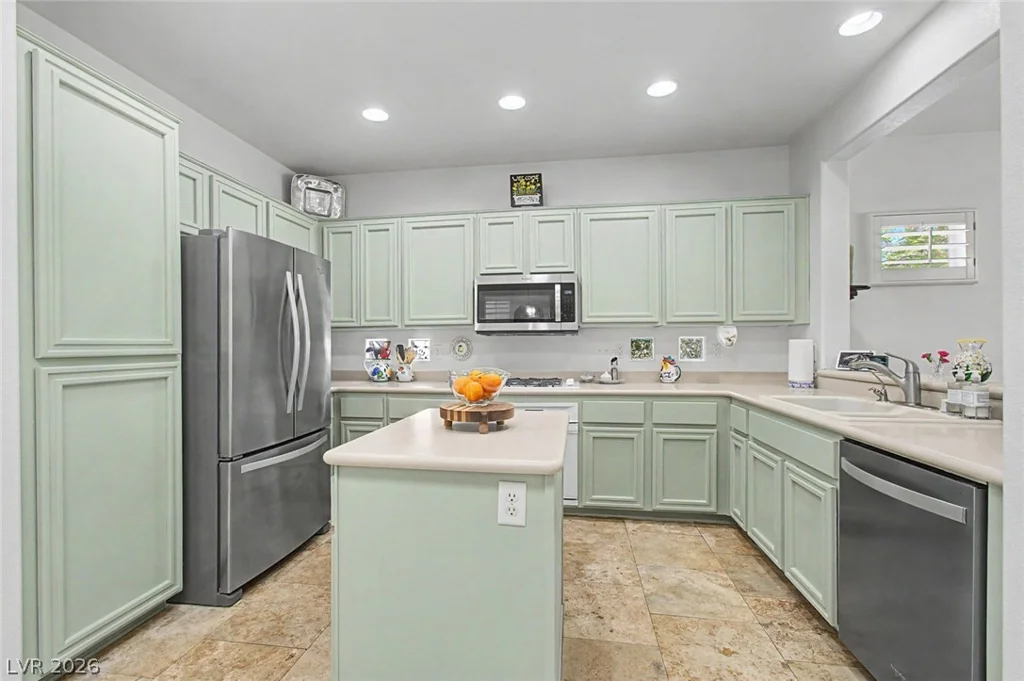 1686 Black Fox Canyon, Henderson, NV 89052
