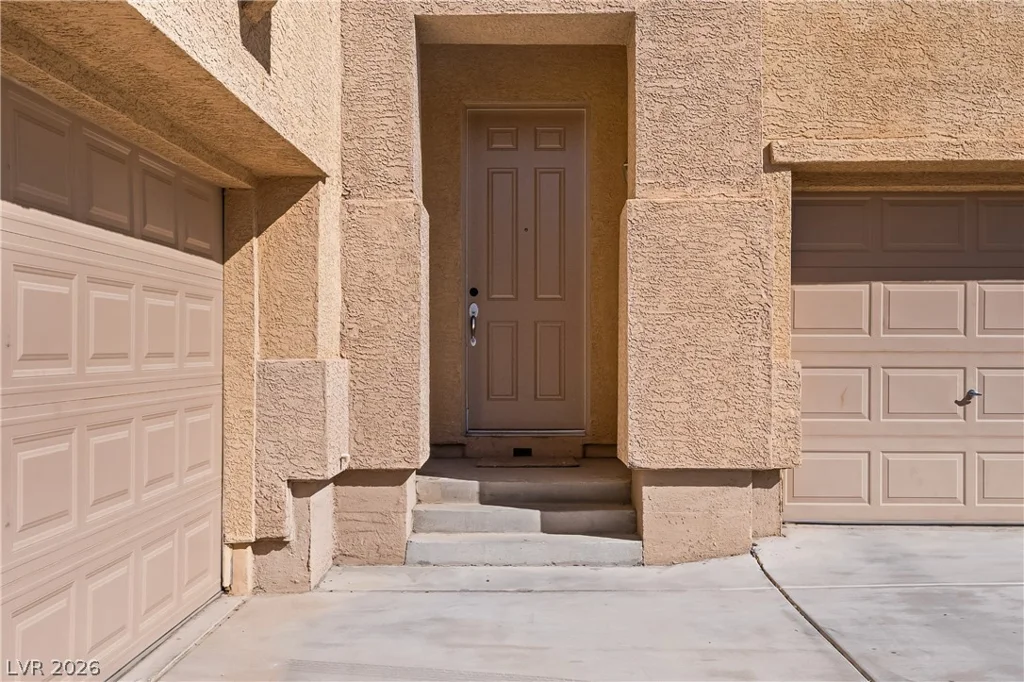 7054 Pink Flamingos, North Las Vegas, NV 89084