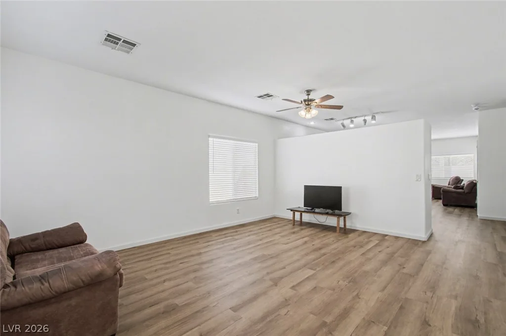 6314 Ruby Cedar, North Las Vegas, NV 89031