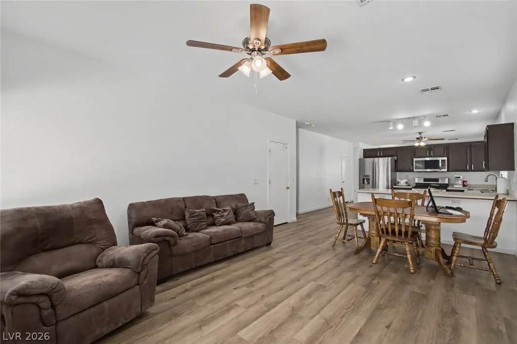6314 Ruby Cedar, North Las Vegas, NV 89031