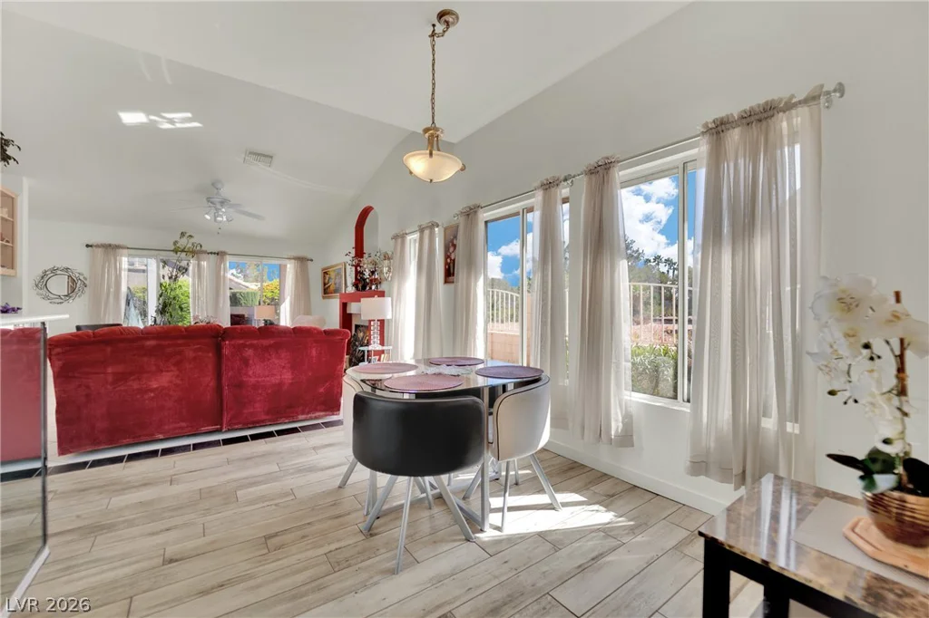 2808 Tumble Creek, Las Vegas, NV 89134