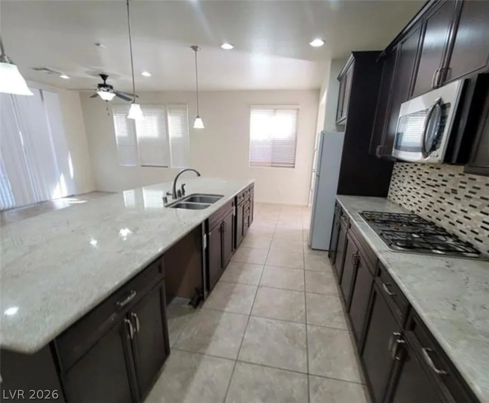5564 Bethany Bend, Las Vegas, NV 89135