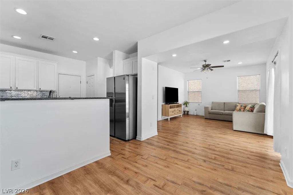 6034 Secret Island, Las Vegas, NV 89139