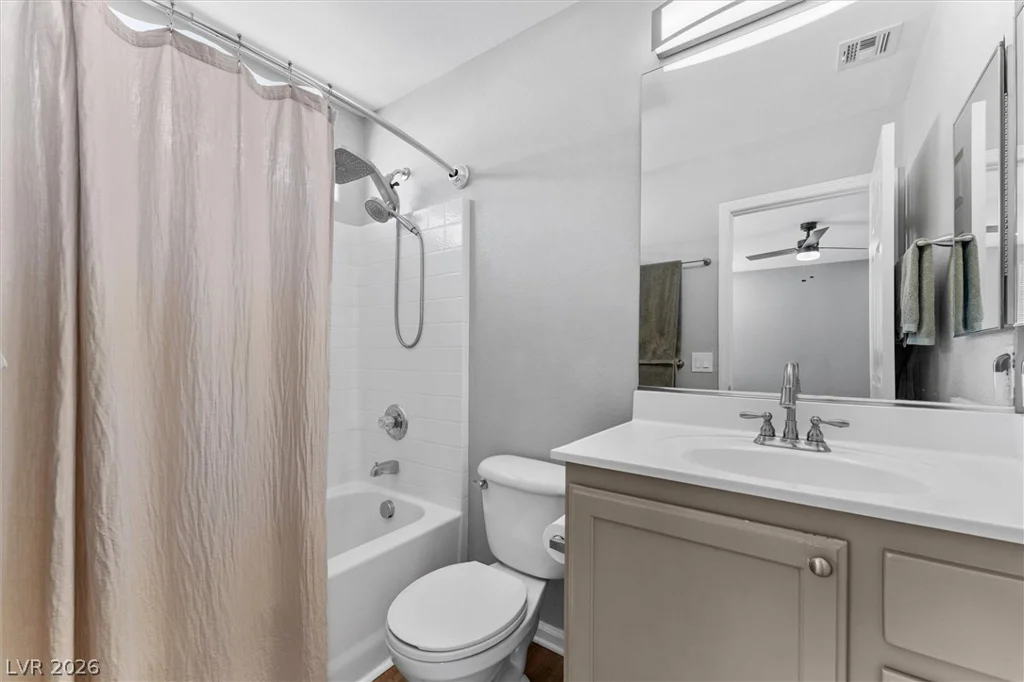 6034 Secret Island, Las Vegas, NV 89139