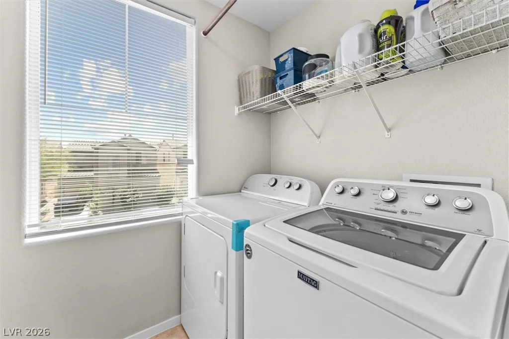 6034 Secret Island, Las Vegas, NV 89139