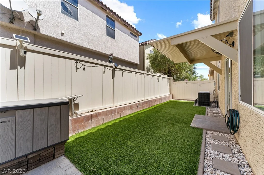 6034 Secret Island, Las Vegas, NV 89139