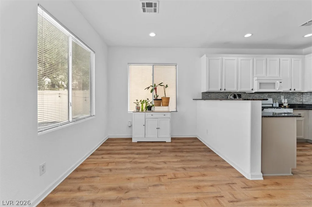 6034 Secret Island, Las Vegas, NV 89139
