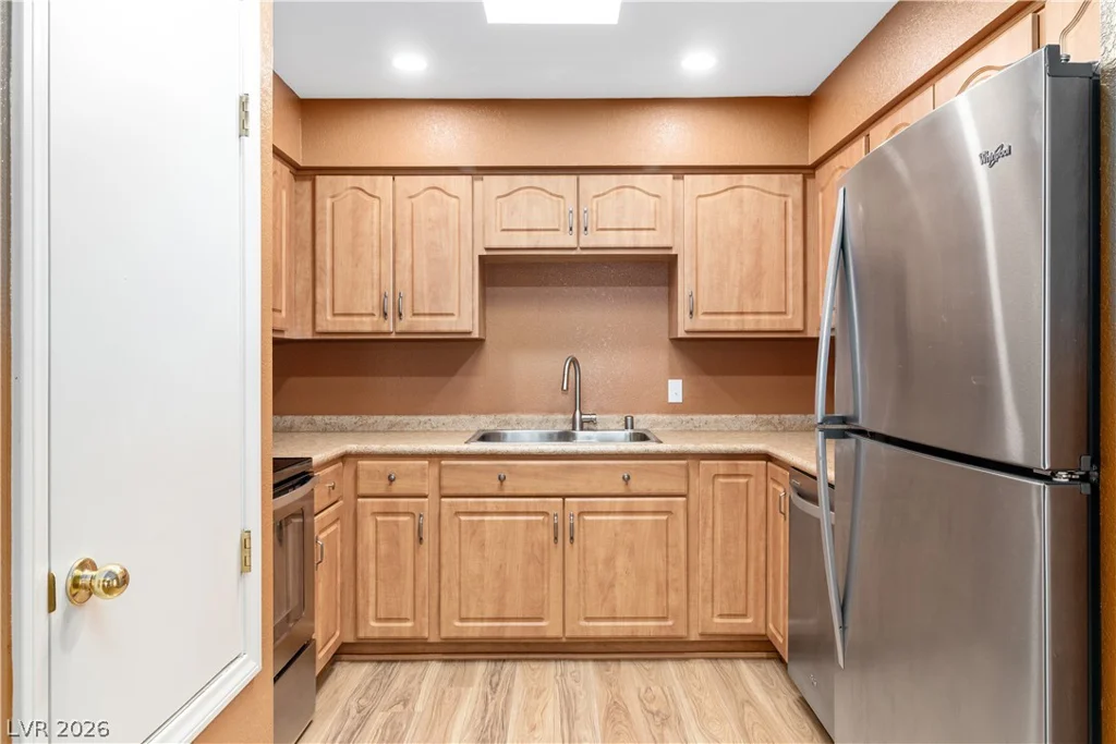 1948 Las Palmas, Laughlin, NV 89029