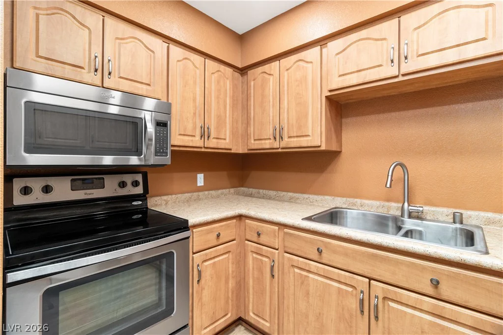1948 Las Palmas, Laughlin, NV 89029