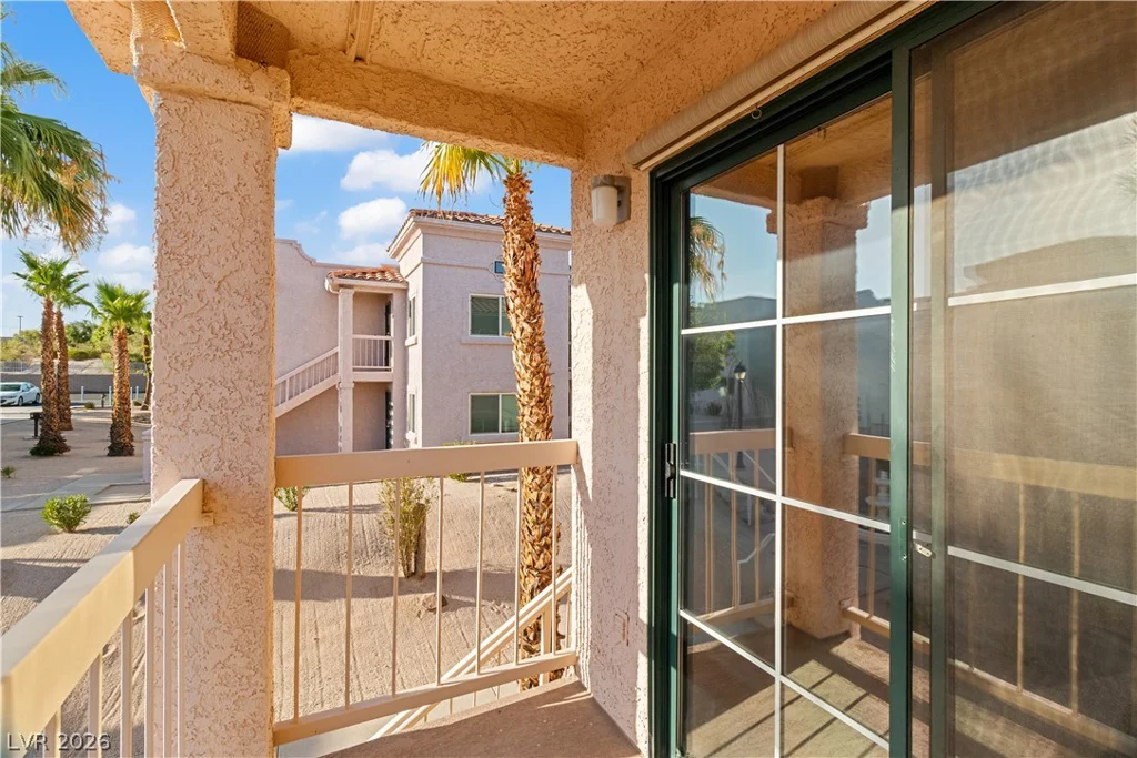 1948 Las Palmas, Laughlin, NV 89029