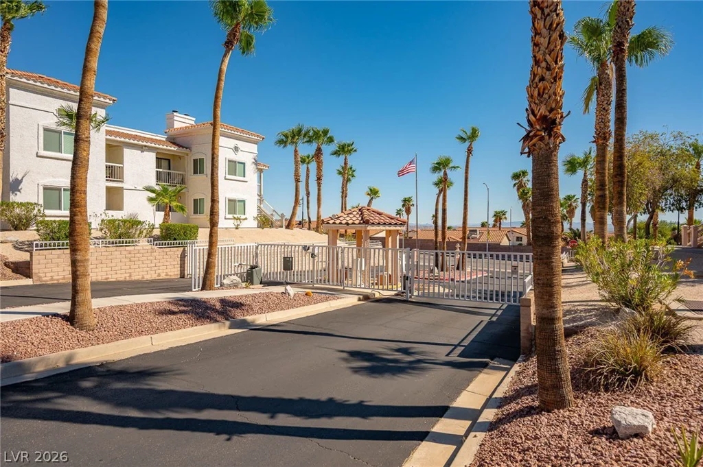 1948 Las Palmas, Laughlin, NV 89029