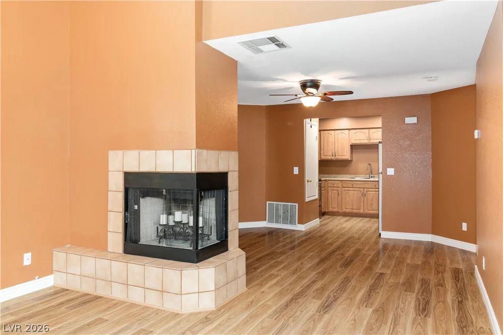 1948 Las Palmas, Laughlin, NV 89029