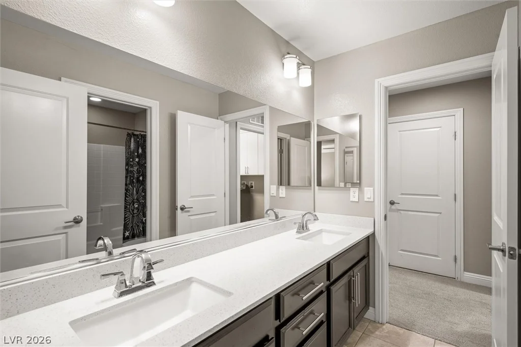 905 Silent Sunset, North Las Vegas, NV 89084