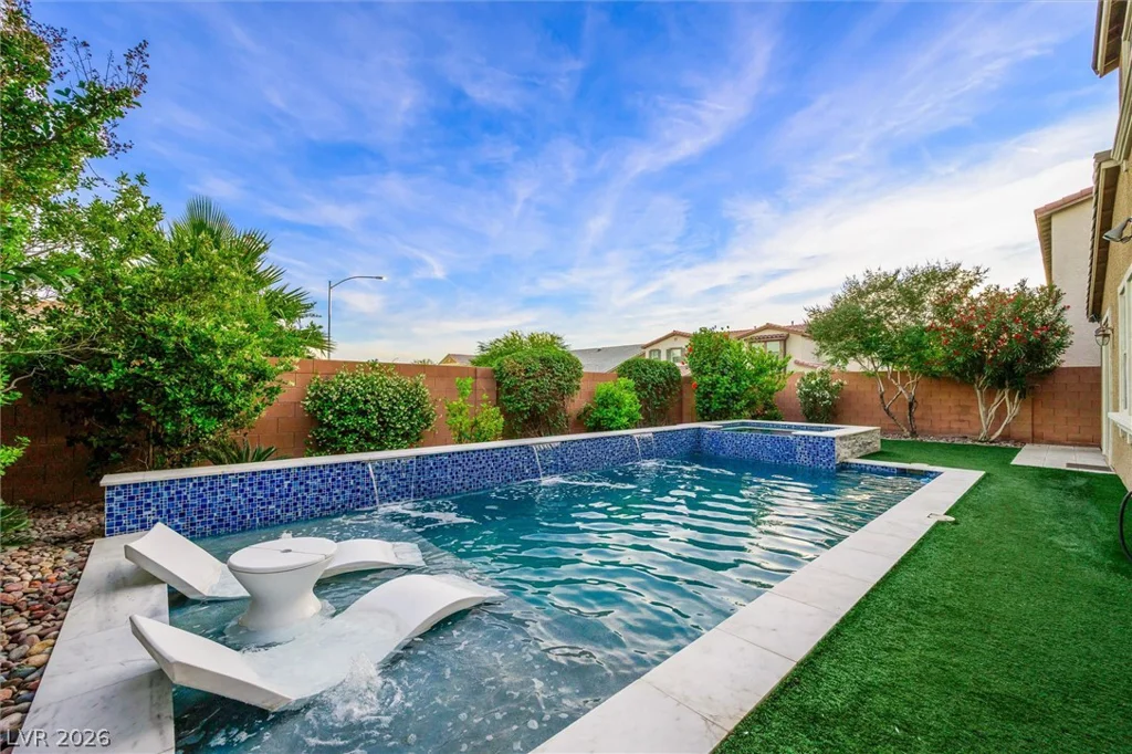 905 Silent Sunset, North Las Vegas, NV 89084