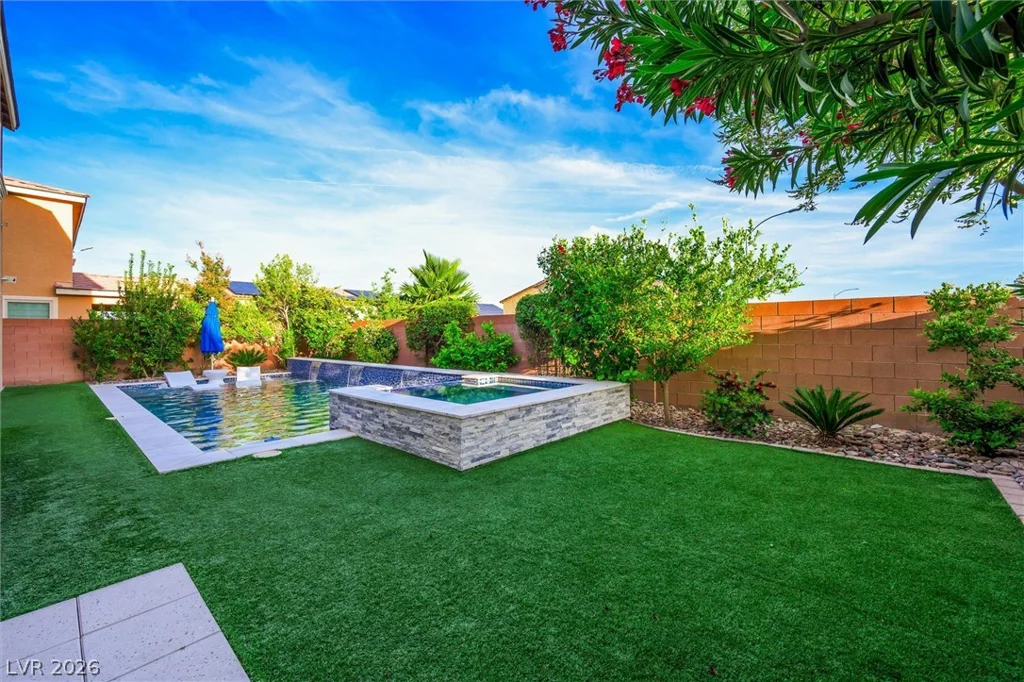 905 Silent Sunset, North Las Vegas, NV 89084