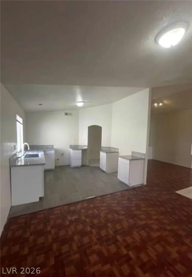 9820 Cross Creek, Las Vegas, NV 89117