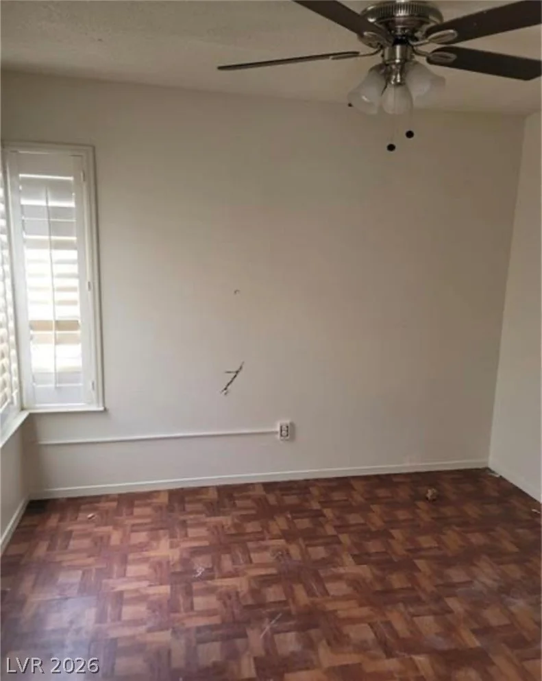 9820 Cross Creek, Las Vegas, NV 89117