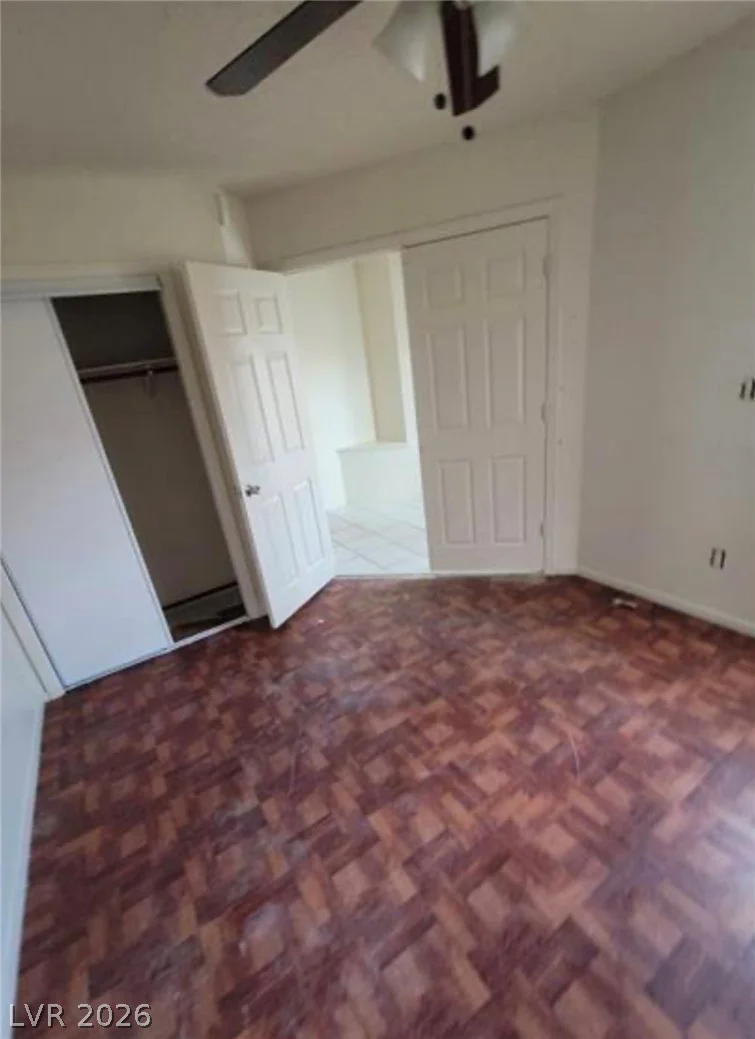9820 Cross Creek, Las Vegas, NV 89117