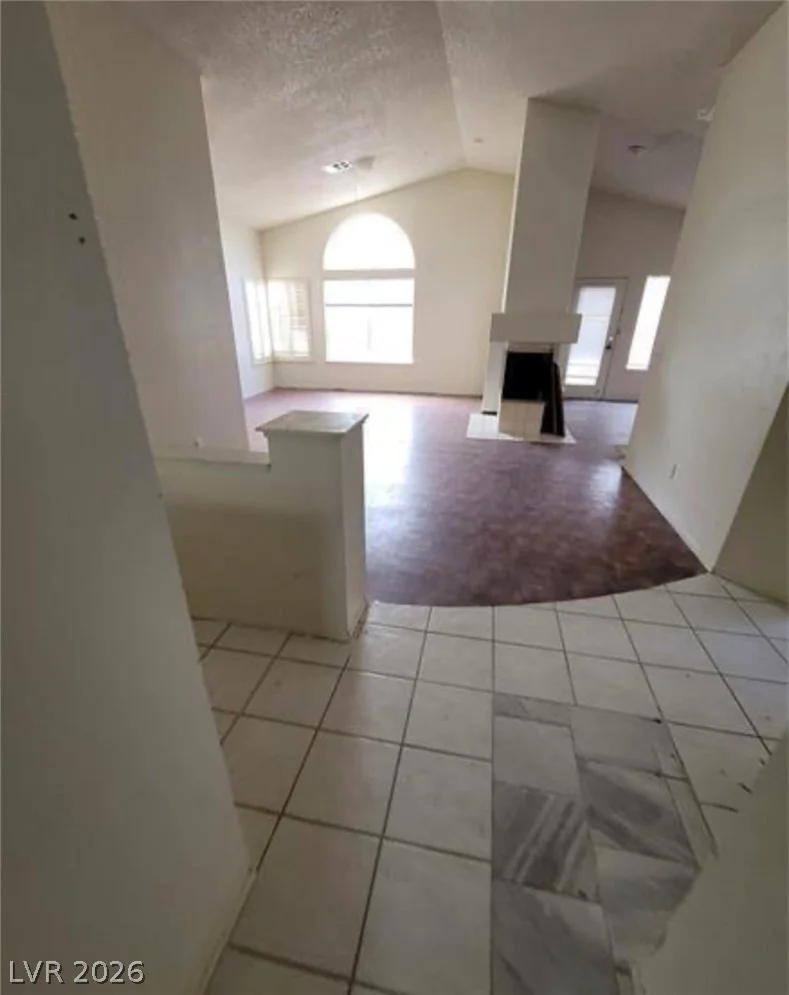 9820 Cross Creek, Las Vegas, NV 89117