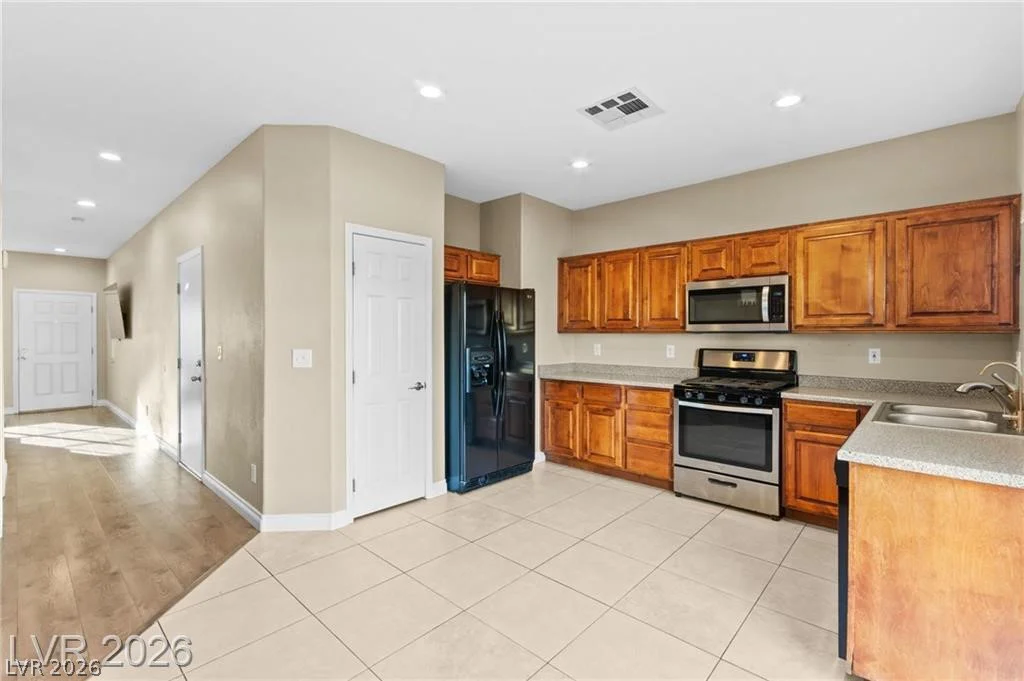 3540 Enchanted Mesa, Las Vegas, NV 89129