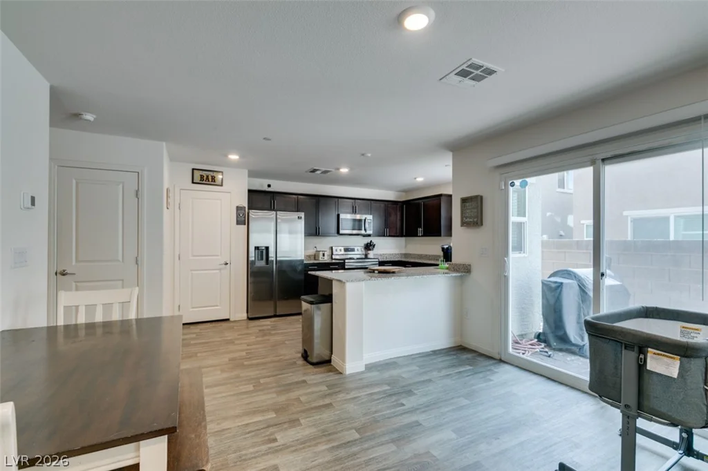 2683 Weathered Copper, Las Vegas, NV 89086