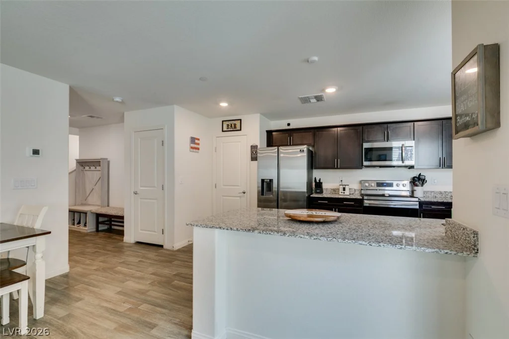 2683 Weathered Copper, Las Vegas, NV 89086