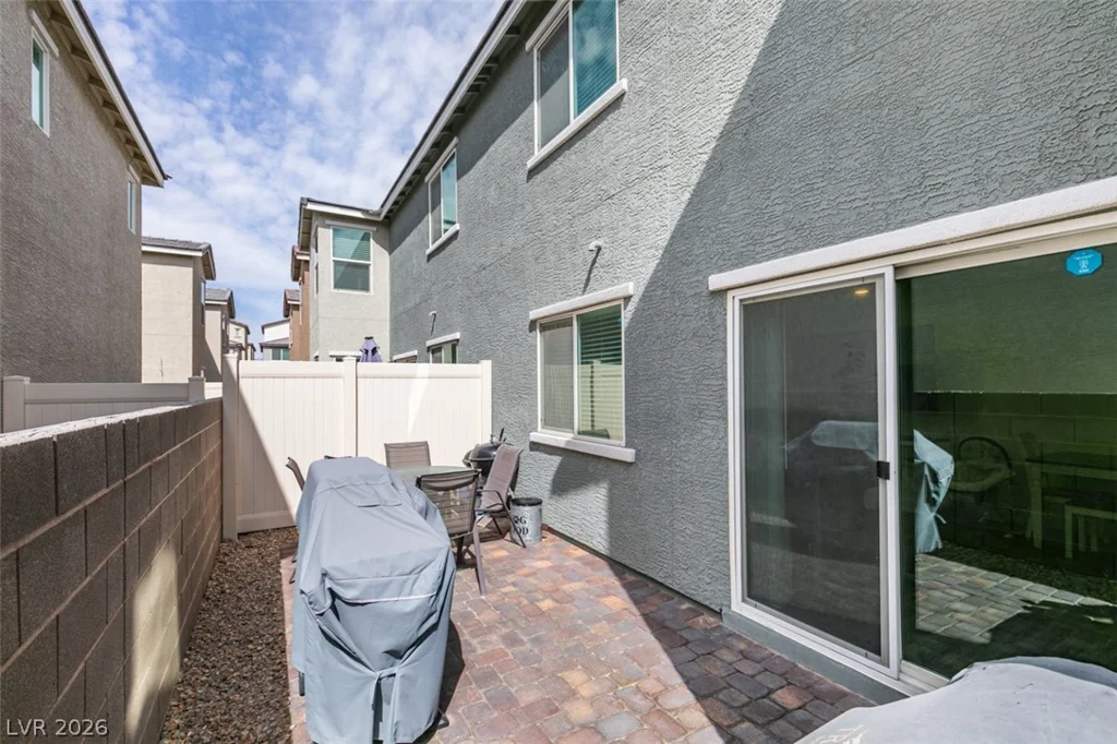 2683 Weathered Copper, Las Vegas, NV 89086