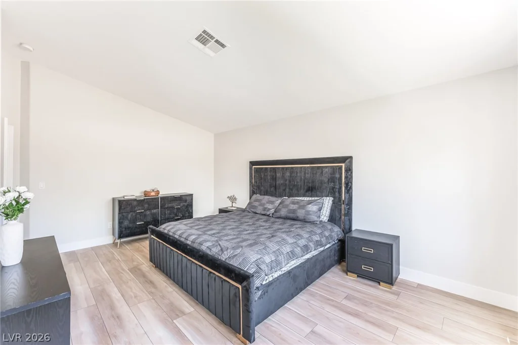 2128 Crestline Falls, Las Vegas, NV 89134