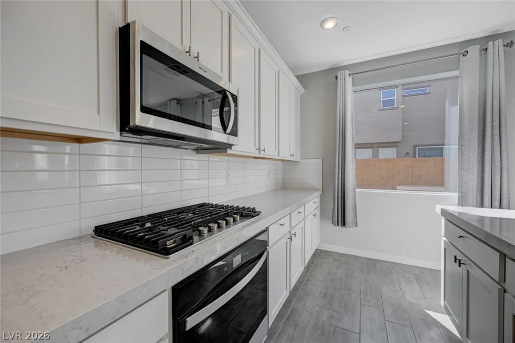 881 Dunkirk River, Henderson, NV 89011
