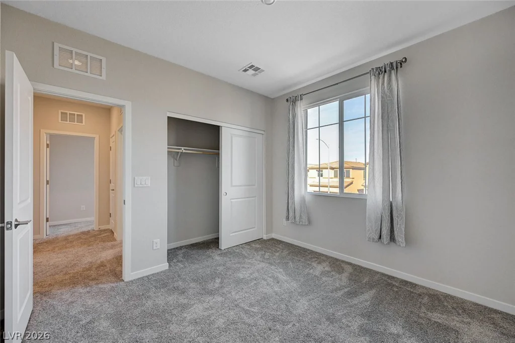 881 Dunkirk River, Henderson, NV 89011