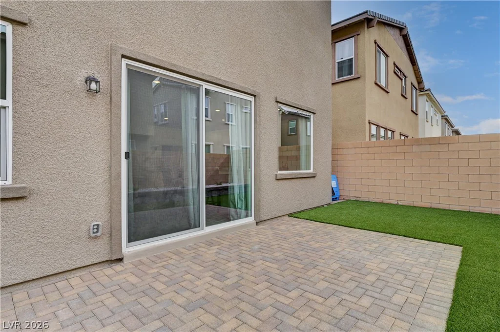 881 Dunkirk River, Henderson, NV 89011