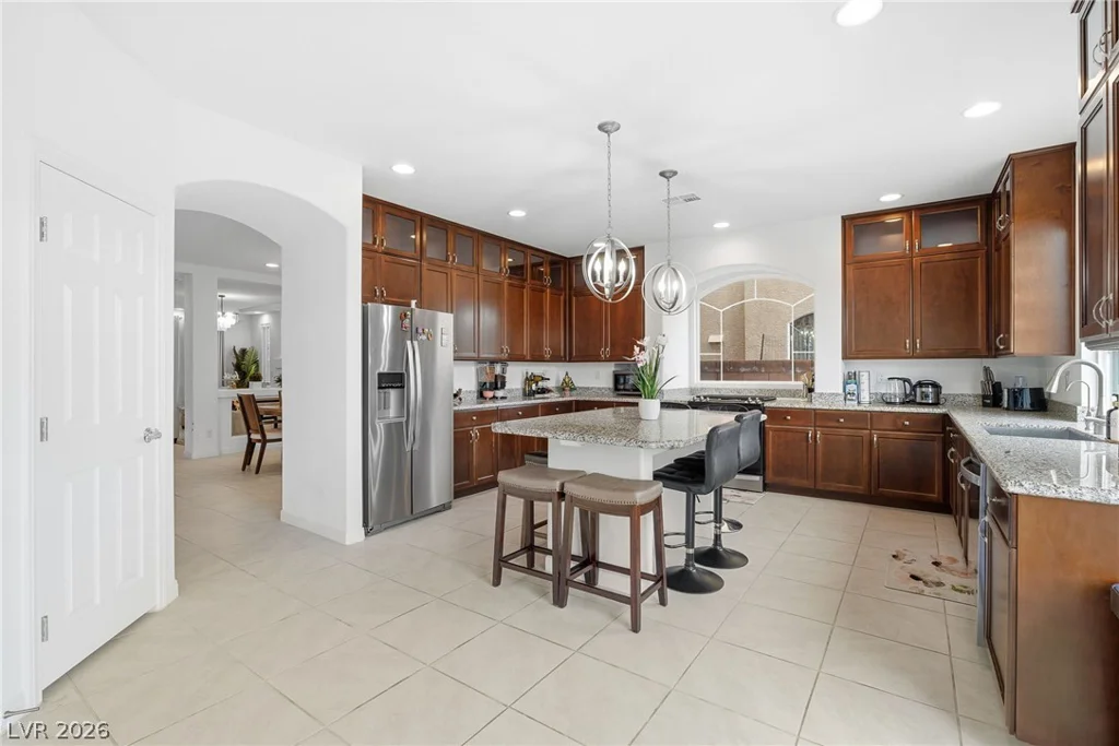 10048 Pipestone, Las Vegas, NV 89141