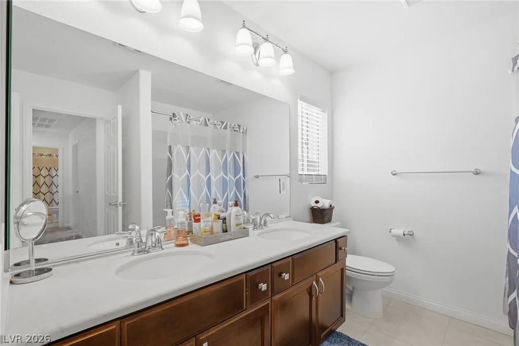 10048 Pipestone, Las Vegas, NV 89141