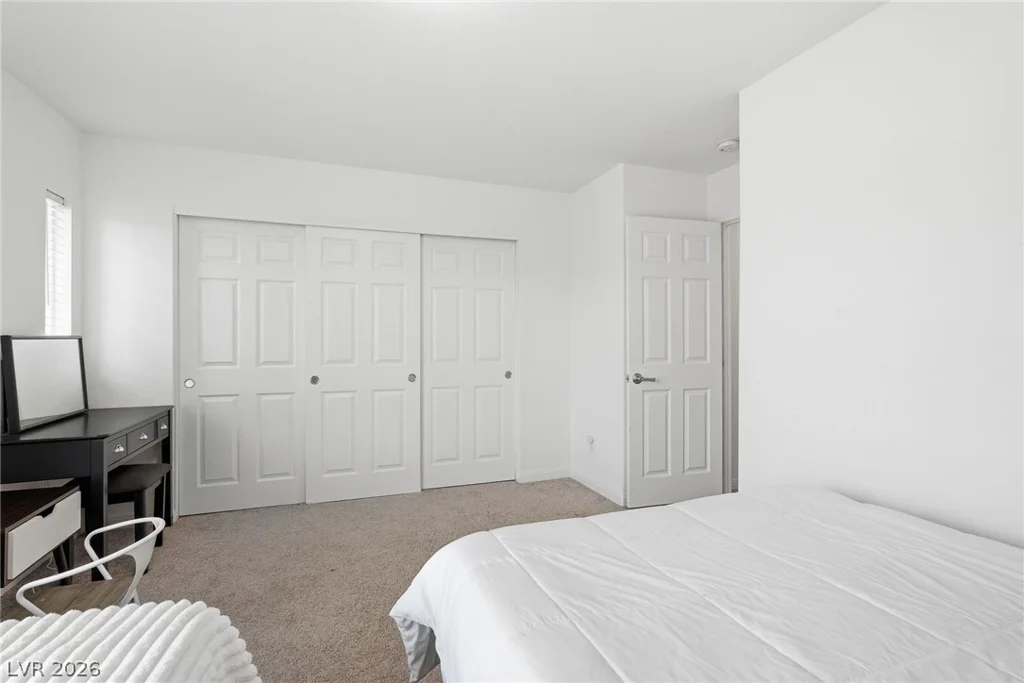 10048 Pipestone, Las Vegas, NV 89141