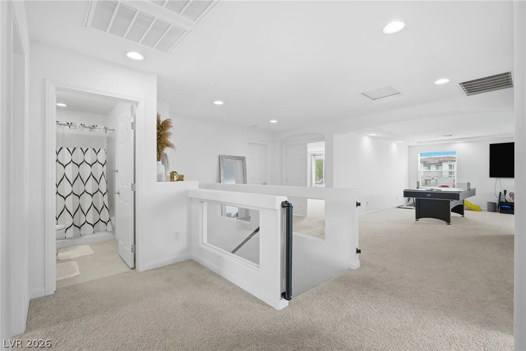 10048 Pipestone, Las Vegas, NV 89141