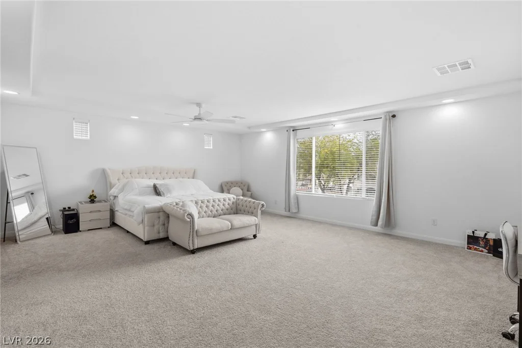10048 Pipestone, Las Vegas, NV 89141