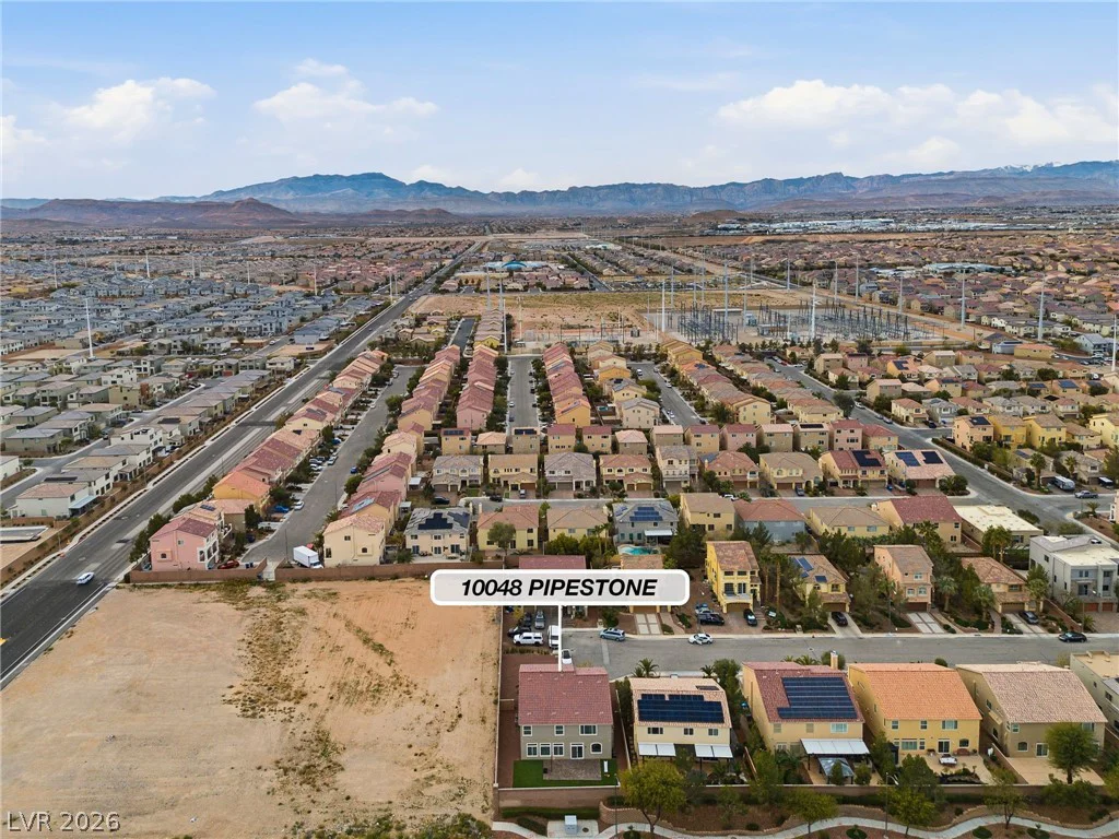 10048 Pipestone, Las Vegas, NV 89141