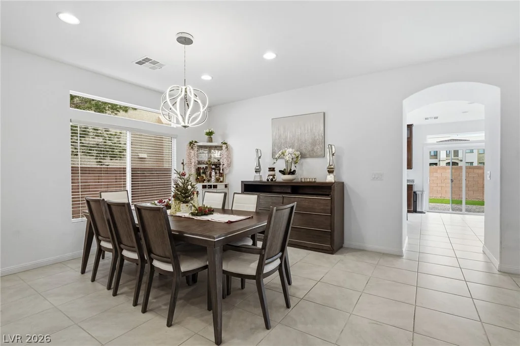 10048 Pipestone, Las Vegas, NV 89141