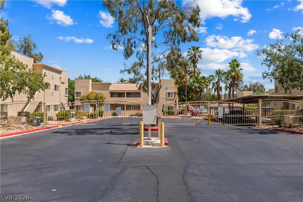 1842 Decatur, Las Vegas, NV 89108