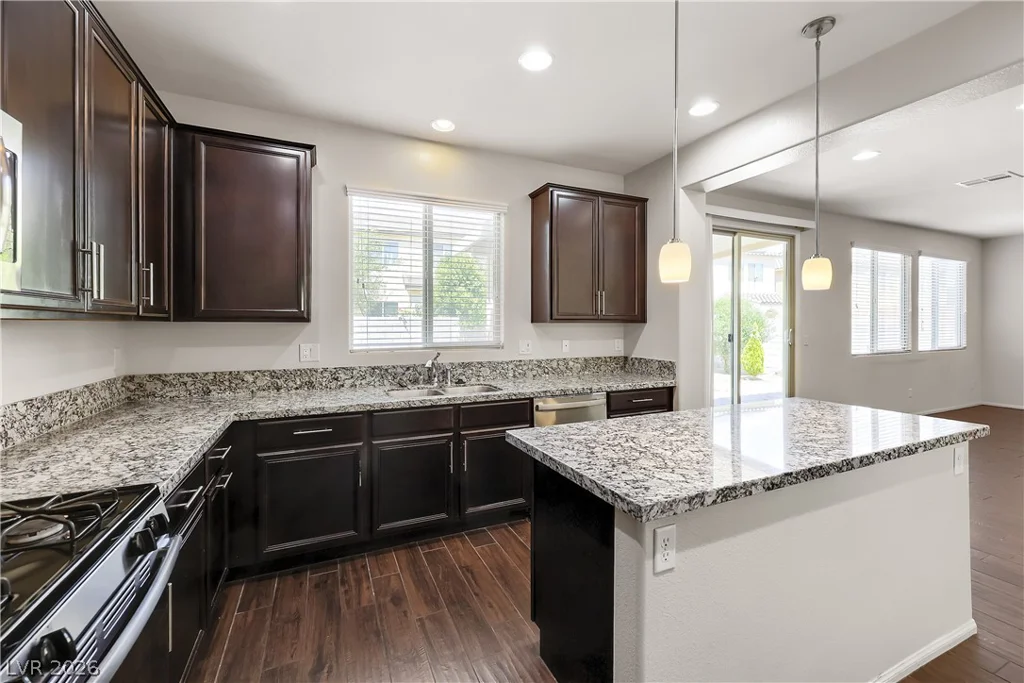 1220 Cavern Ridge, North Las Vegas, NV 89031