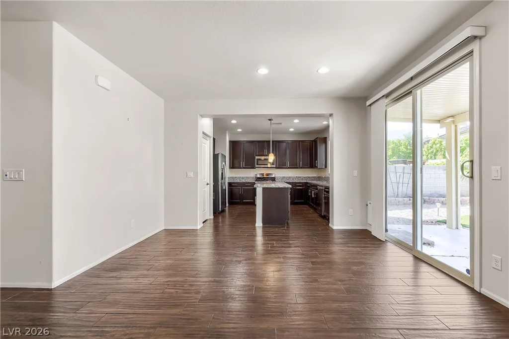 1220 Cavern Ridge, North Las Vegas, NV 89031