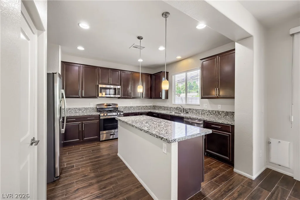 1220 Cavern Ridge, North Las Vegas, NV 89031