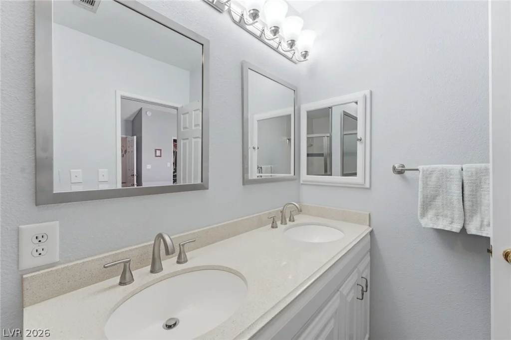 586 Cervantes, Henderson, NV 89014