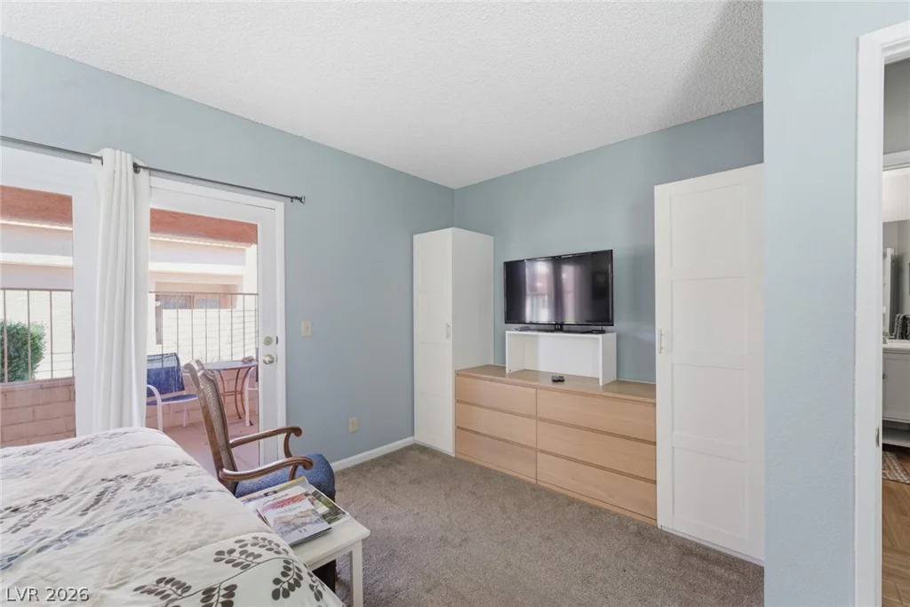 586 Cervantes, Henderson, NV 89014