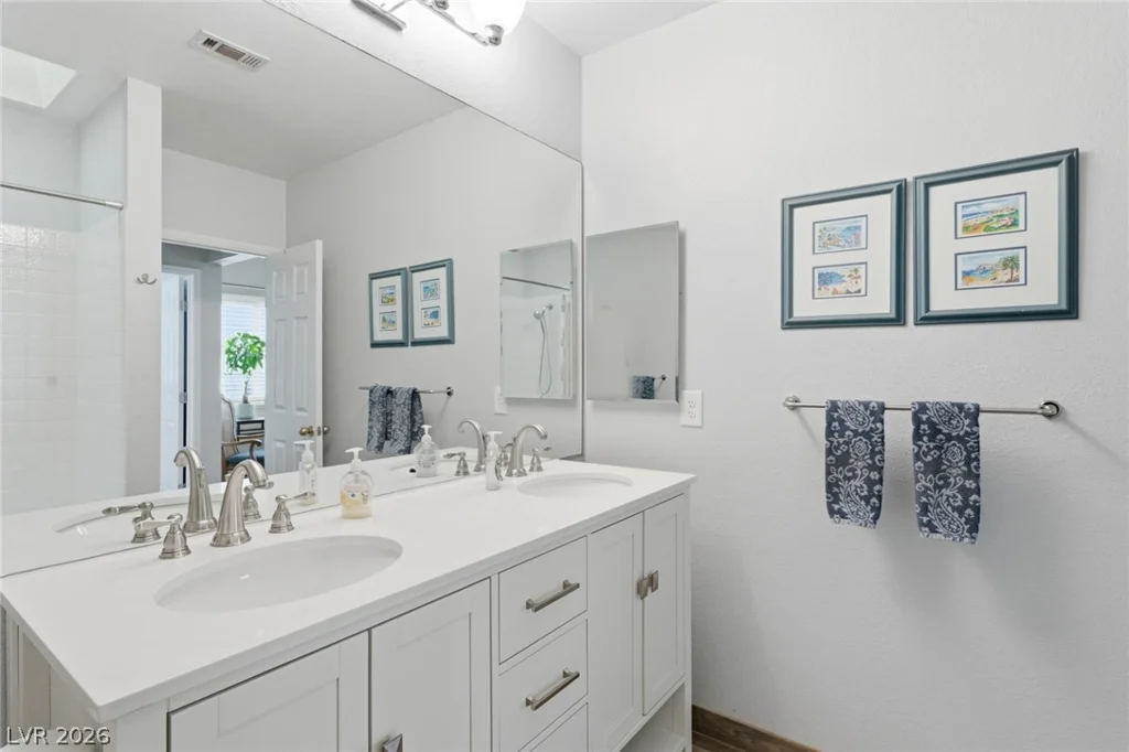 586 Cervantes, Henderson, NV 89014
