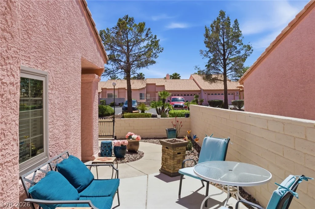 586 Cervantes, Henderson, NV 89014